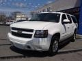 Summit White - Suburban LT 4x4 Photo No. 3