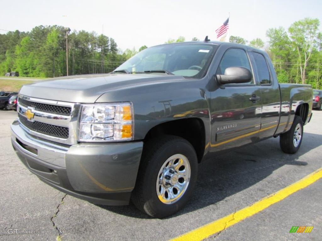 2011 Silverado 1500 LS Extended Cab - Steel Green Metallic / Dark Titanium photo #3