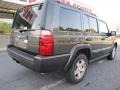 2006 Dark Khaki Pearl Jeep Commander   photo #6