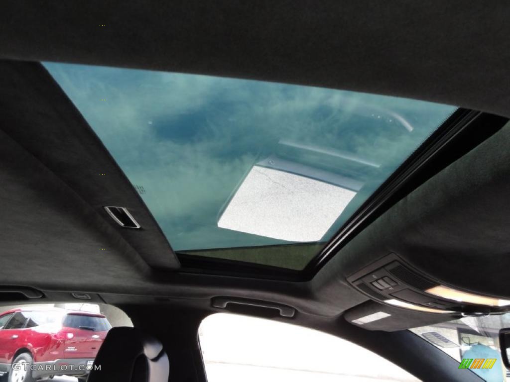 2009 Audi S8 5.2 quattro Sunroof Photos
