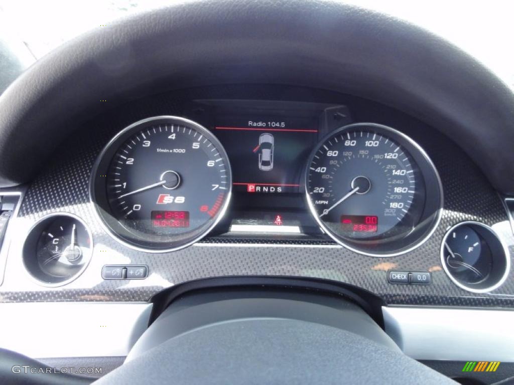2009 Audi S8 5.2 quattro Gauges Photo #48068249