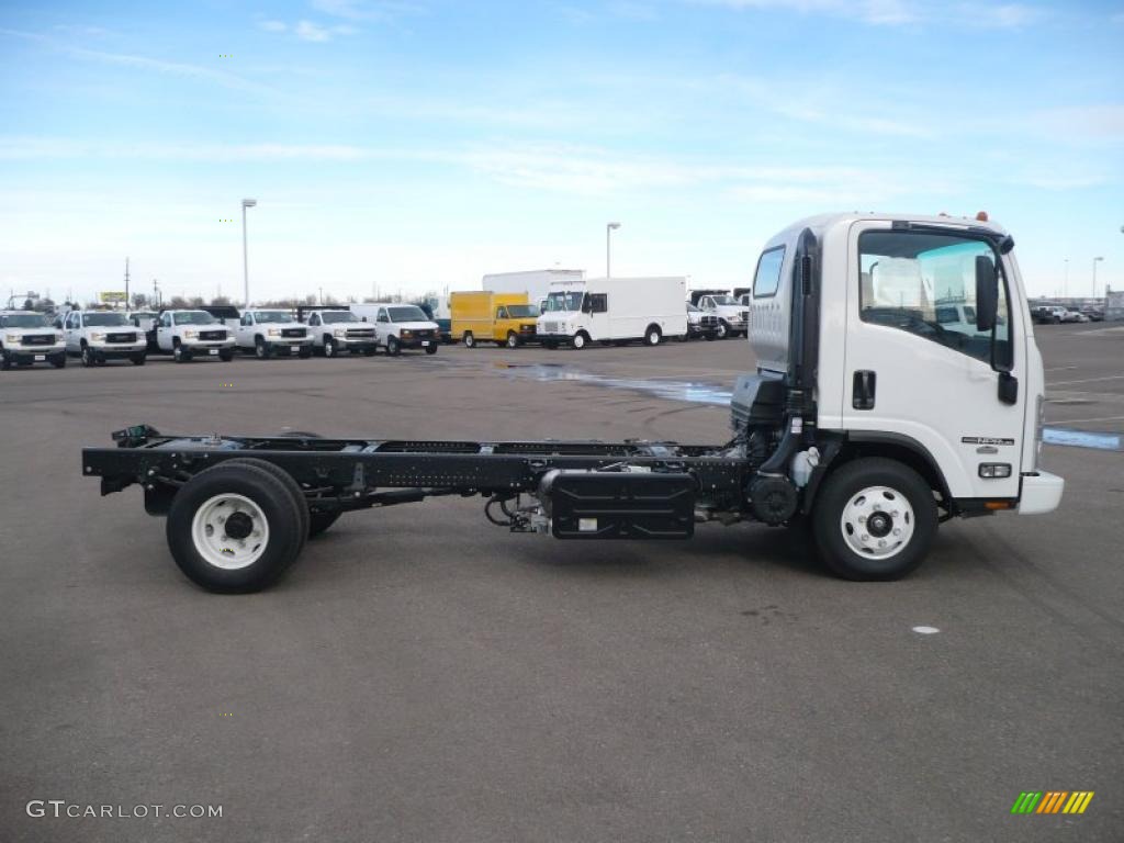 Arctic White 2011 Isuzu N Series Truck NPR HD Exterior Photo #48068774