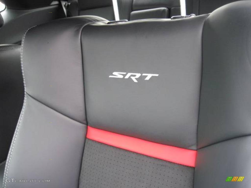 2010 Dodge Challenger SRT8 Marks and Logos Photo #48070640