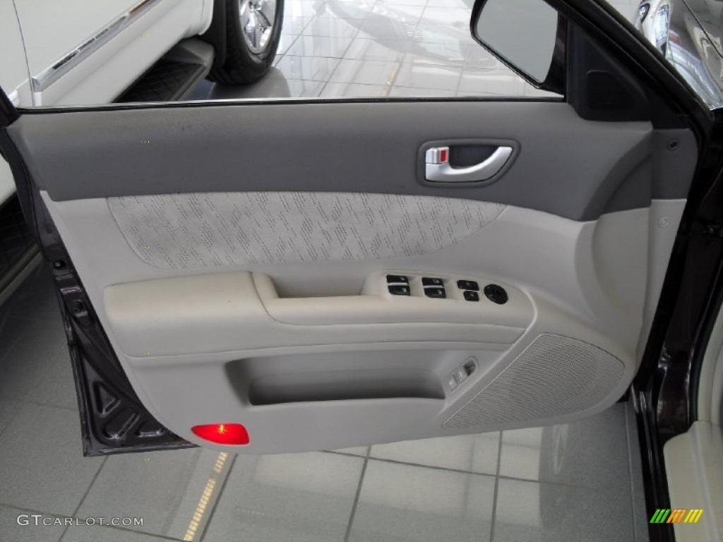 2006 Hyundai Sonata GLS Beige Door Panel Photo #48076050