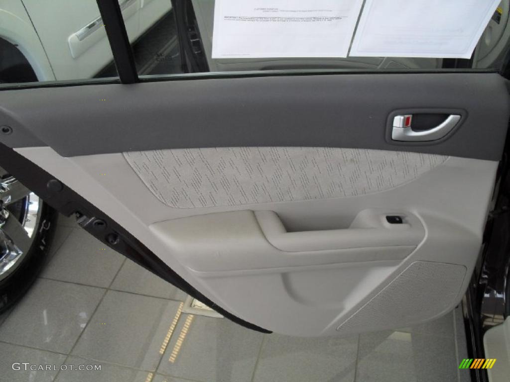 2006 Hyundai Sonata GLS Beige Door Panel Photo #48076065