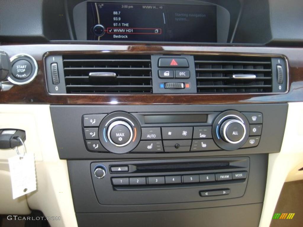 2011 BMW 3 Series 335i Convertible Controls Photo #48076458