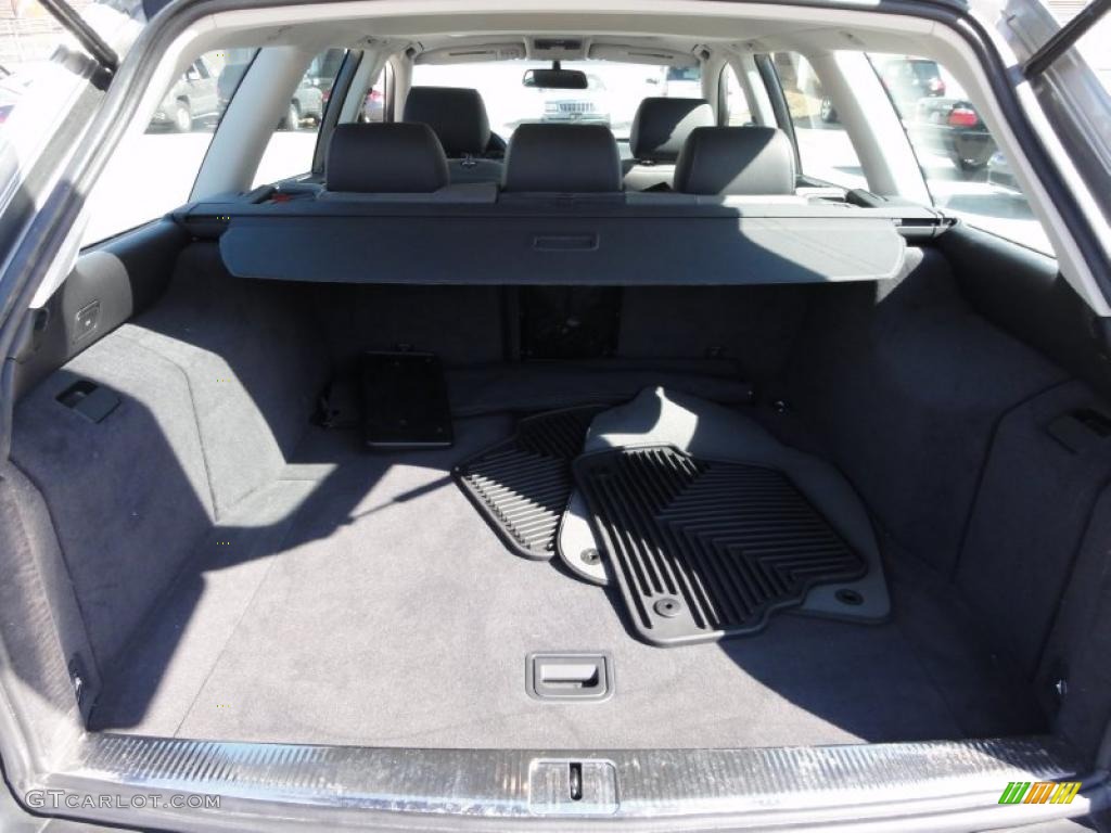 2005 Audi Allroad 2.7T quattro Trunk Photo #48077049