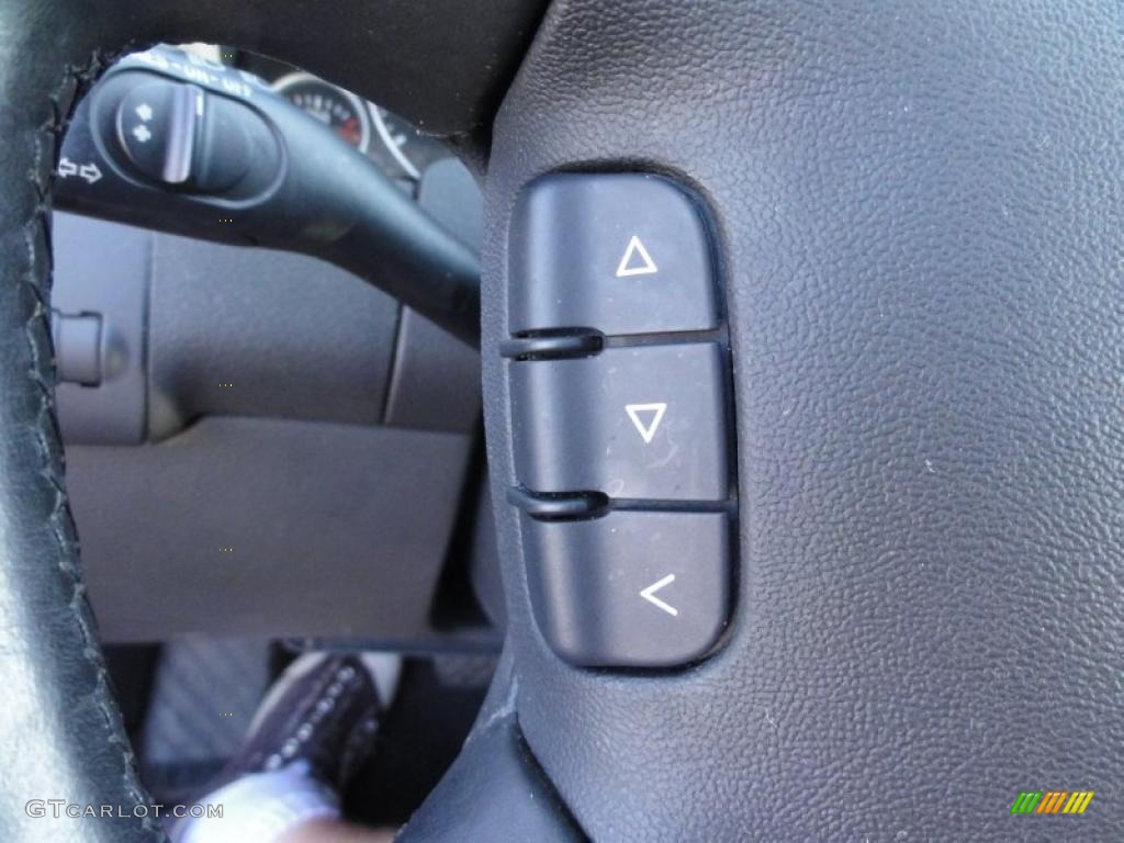 2005 Audi Allroad 2.7T quattro Controls Photo #48077307