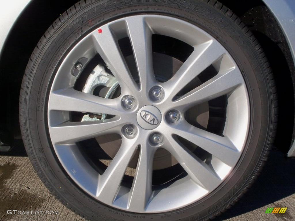 2011 Kia Forte SX 5 Door Wheel Photo #48077736