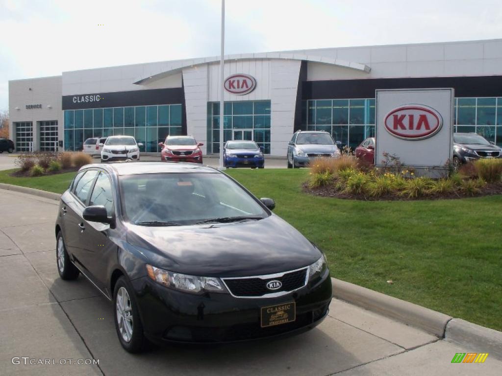 2011 Forte EX 5 Door - Ebony Black / Black photo #1