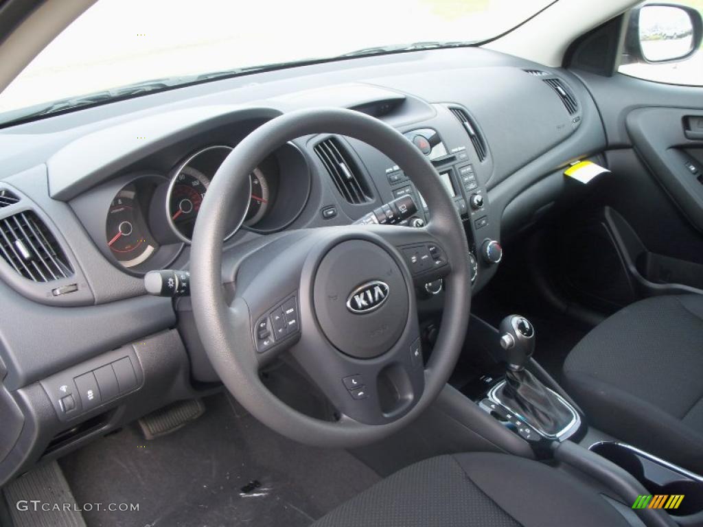 Black Interior 2011 Kia Forte EX 5 Door Photo #48078456