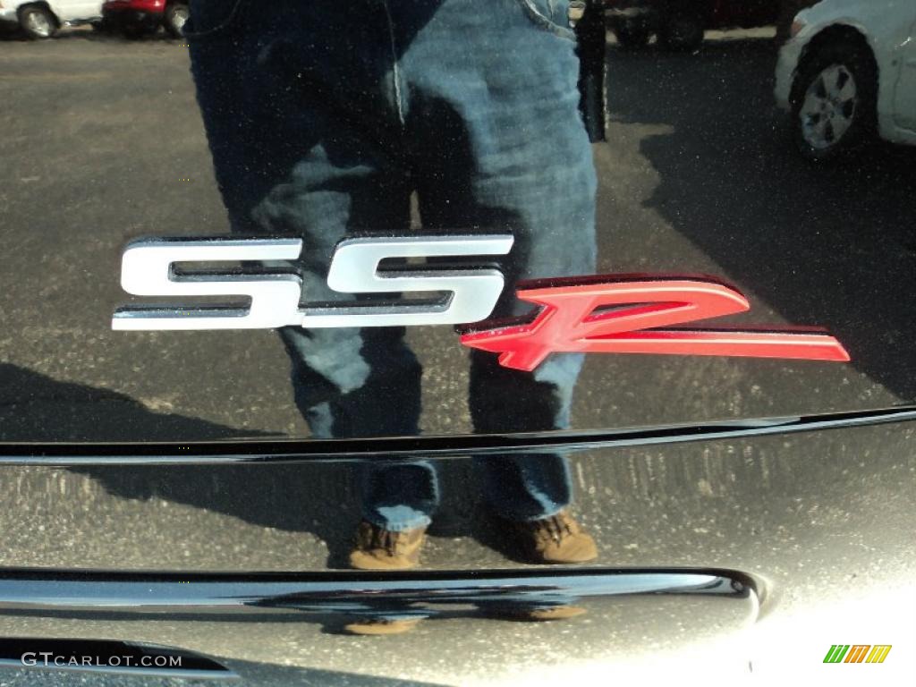 2004 Chevrolet SSR Standard SSR Model Marks and Logos Photo #48080307