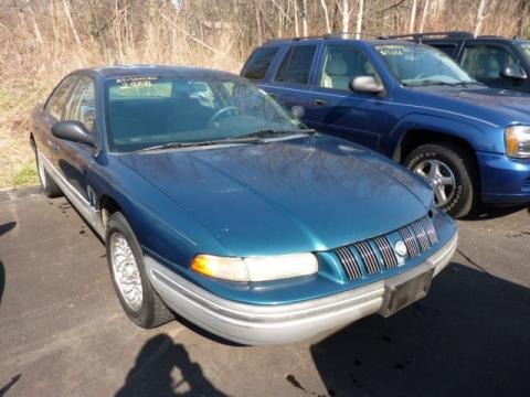 1995 Chrysler Concorde Sedan Data, Info and Specs