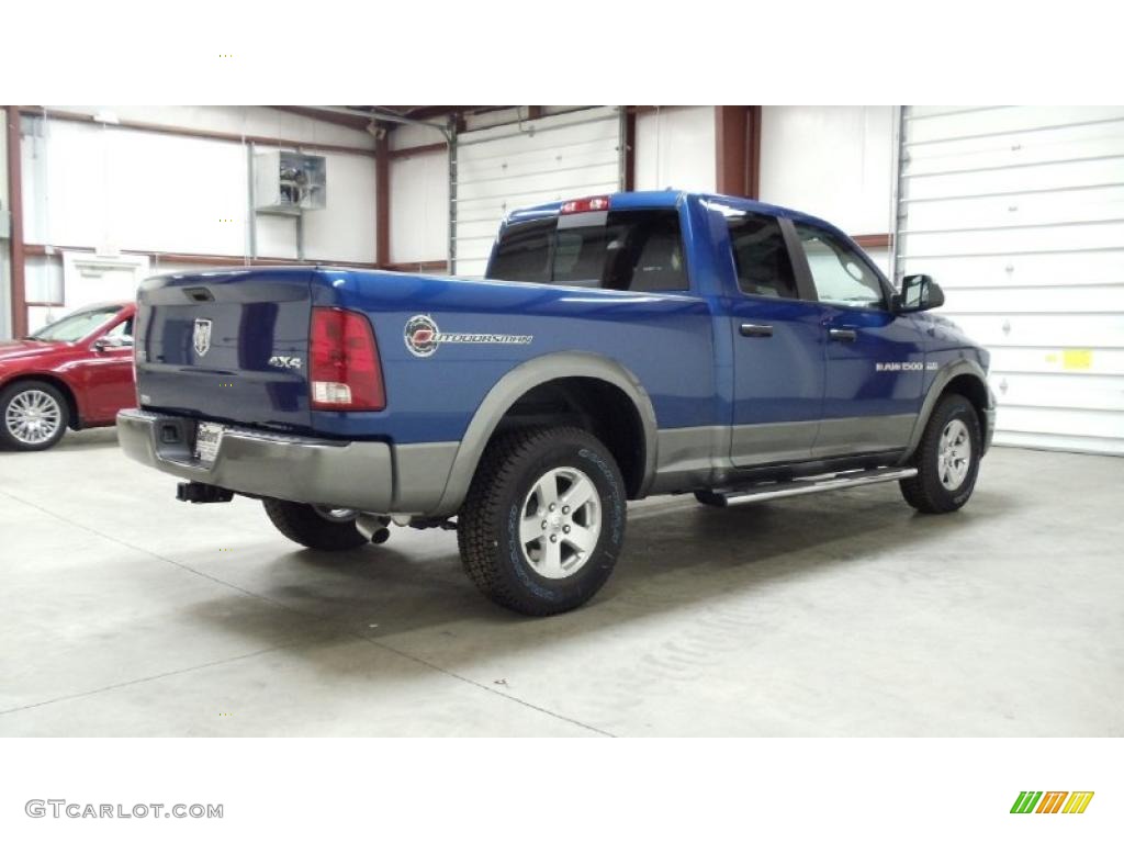 2011 Ram 1500 SLT Quad Cab 4x4 - Deep Water Blue Pearl / Dark Slate Gray/Medium Graystone photo #4