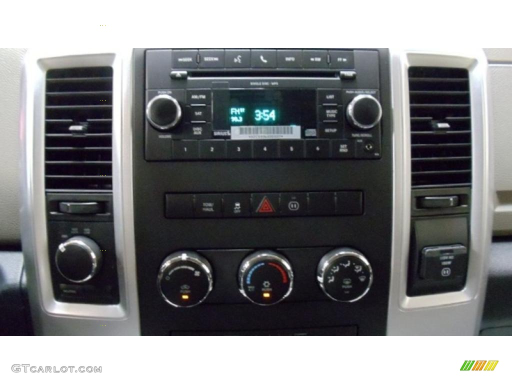 2011 Ram 1500 SLT Quad Cab 4x4 - Deep Water Blue Pearl / Dark Slate Gray/Medium Graystone photo #13