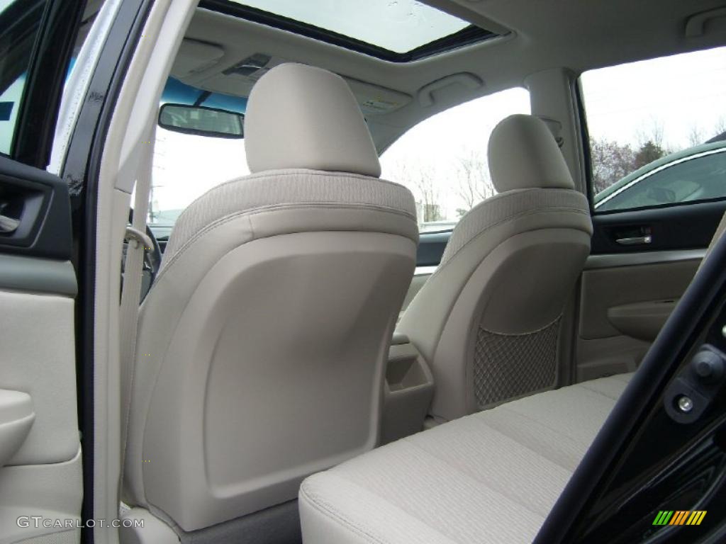 2011 Outback 2.5i Premium Wagon - Crystal Black Silica / Warm Ivory photo #3