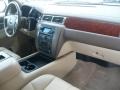 Summit White - Yukon XL SLT 4x4 Photo No. 15