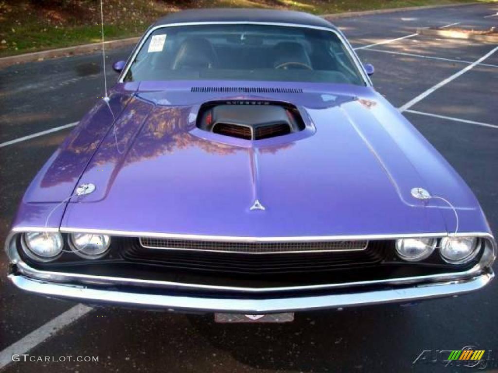 Plum Crazy 1970 Dodge Challenger R/T Coupe Exterior Photo #48083055