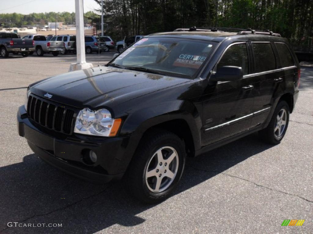 Black Jeep Grand Cherokee