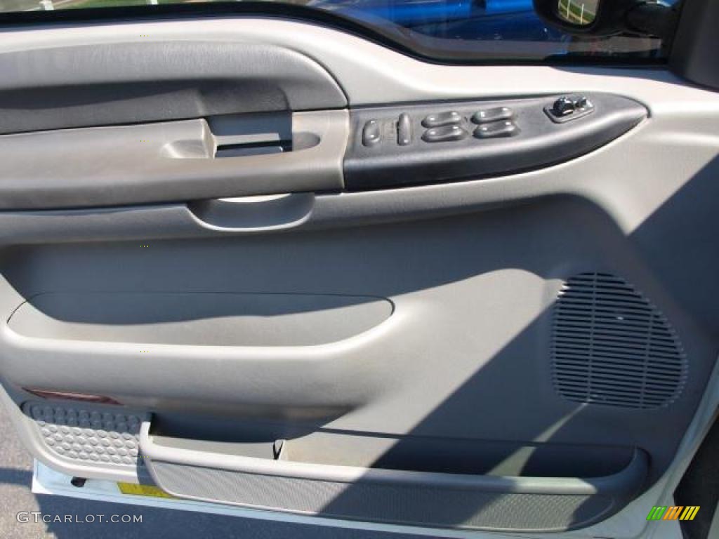2008 Ford F650 Super Duty XLT Crew Cab Door Panel Photos