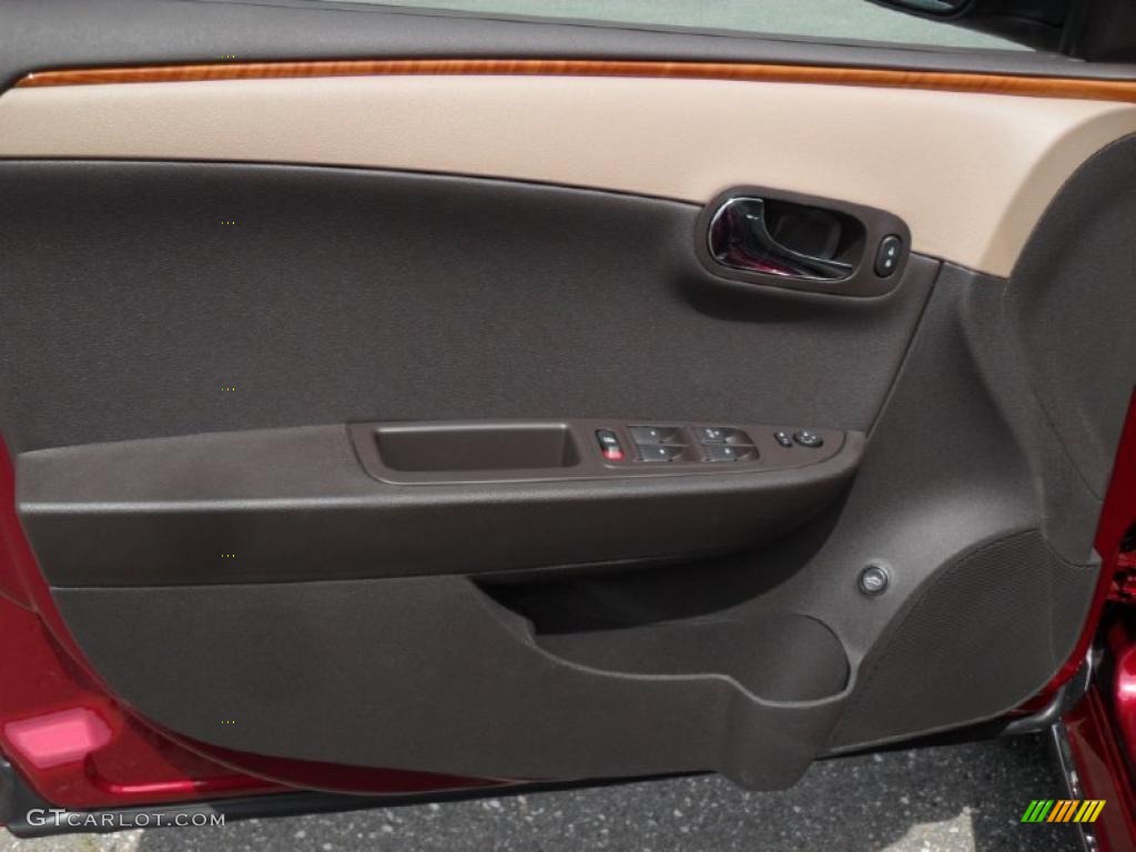 2011 Chevrolet Malibu LT Cocoa/Cashmere Door Panel Photo #48084495