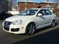Campanella White - Jetta SE Sedan Photo No. 3