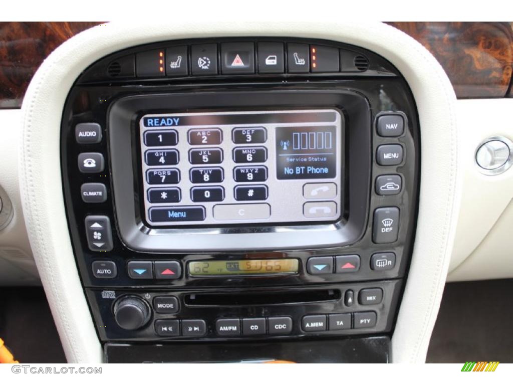 2006 Jaguar XJ Vanden Plas Controls Photo #48087783