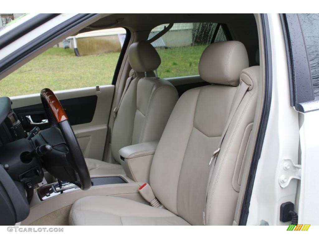 Light Neutral Interior 2004 Cadillac SRX V6 Photo #48087999