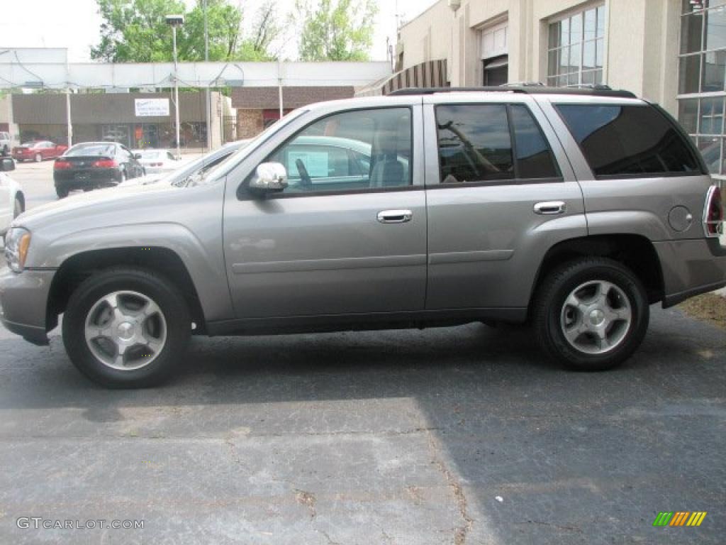 2007 TrailBlazer LS - Graystone Metallic / Light Gray photo #1