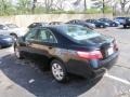 Black - Camry LE Photo No. 5