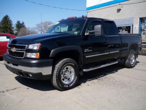 2007 Chevrolet Silverado 2500HD Classic LT Extended Cab 4x4 Data, Info and Specs