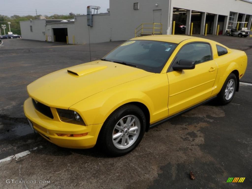 Screaming Yellow 2005 Ford Mustang V6 Deluxe Coupe Exterior Photo #48093960