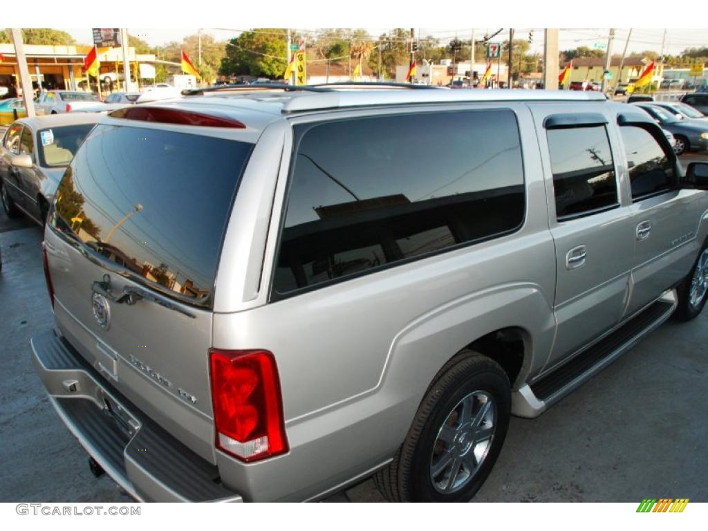 2004 Escalade ESV AWD - Quicksilver / Pewter Gray photo #16