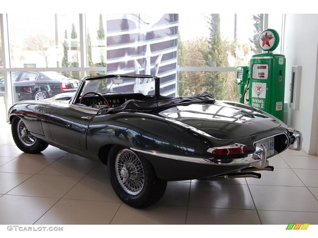 Opalescent Dark Green 1967 Jaguar E-Type XKE 4.2 Roadster Exterior Photo #48096619
