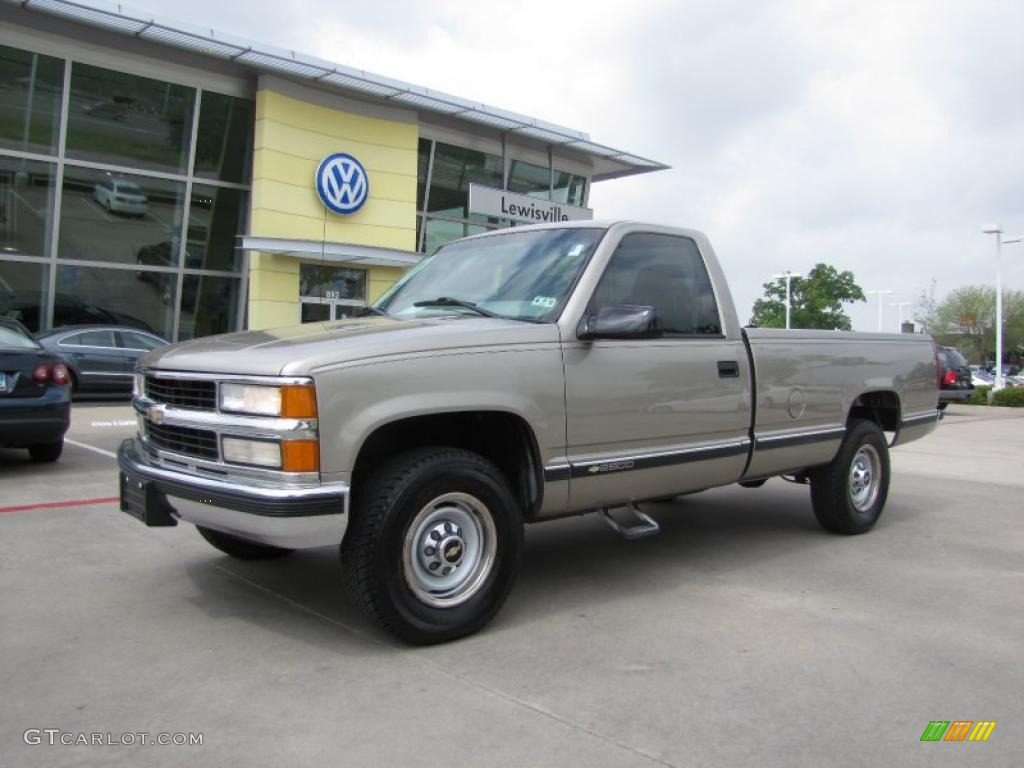 2000 Silverado 2500 Regular Cab - Light Pewter Metallic / Tan photo #1
