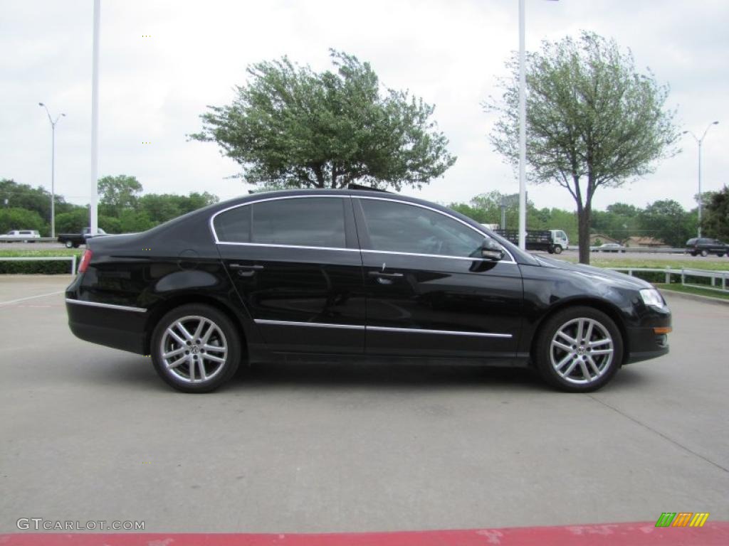 Deep Black 2008 Volkswagen Passat Lux Sedan Exterior Photo #48105567
