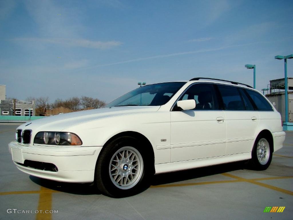 Alpine White 2002 BMW 5 Series 525i Wagon Exterior Photo #48105855