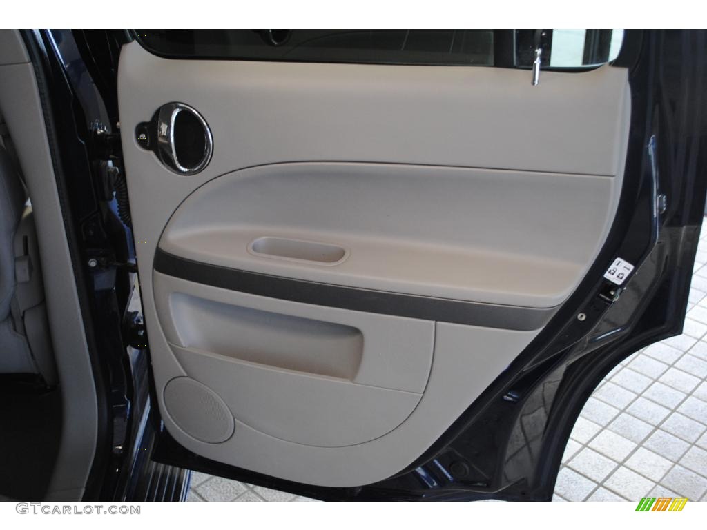 2007 HHR LT - Imperial Blue Metallic / Gray photo #37