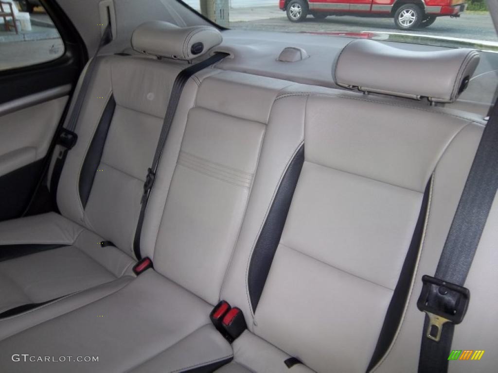 Parchment Interior 2006 Saab 9-5 2.3T Sport Sedan Photo #48106374