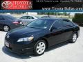 Black - Camry SE Photo No. 1