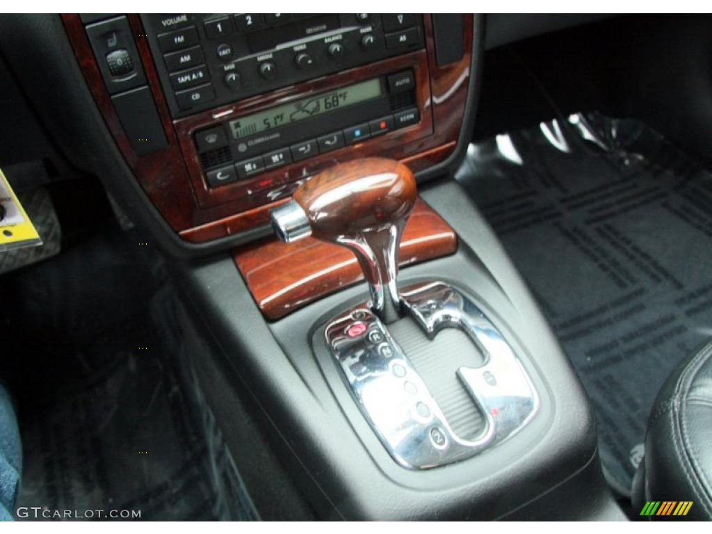 2003 Volkswagen Passat GLX 4Motion Wagon 5 Speed Tiptronic Automatic Transmission Photo #48112383