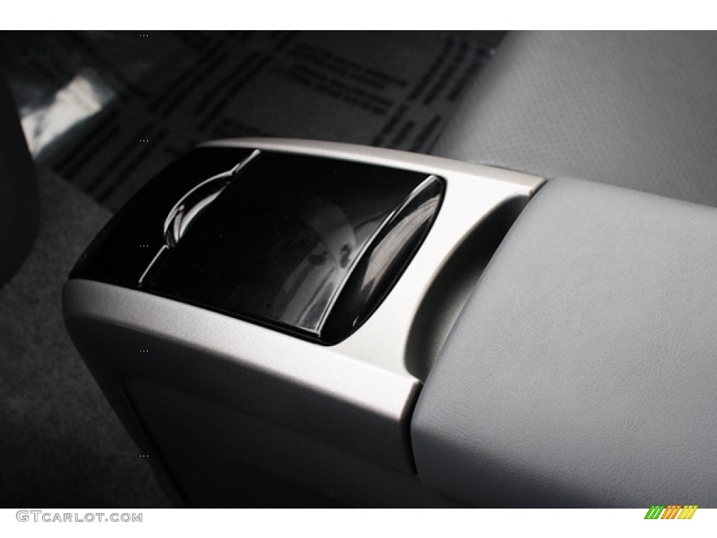 2008 Prius Hybrid Touring - Classic Silver Metallic / Gray photo #24