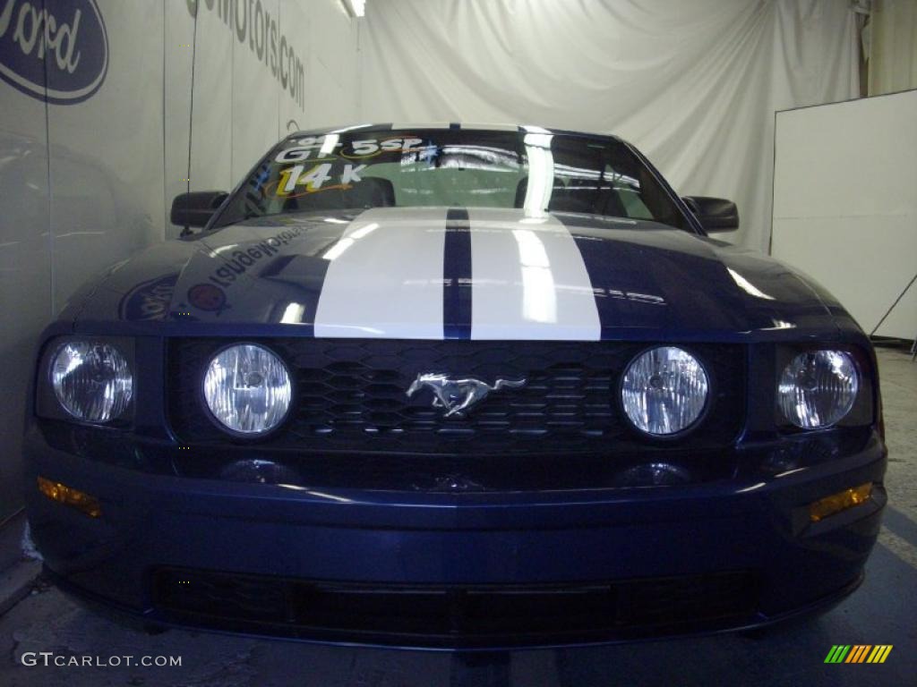 2006 Mustang GT Premium Coupe - Vista Blue Metallic / Dark Charcoal photo #3