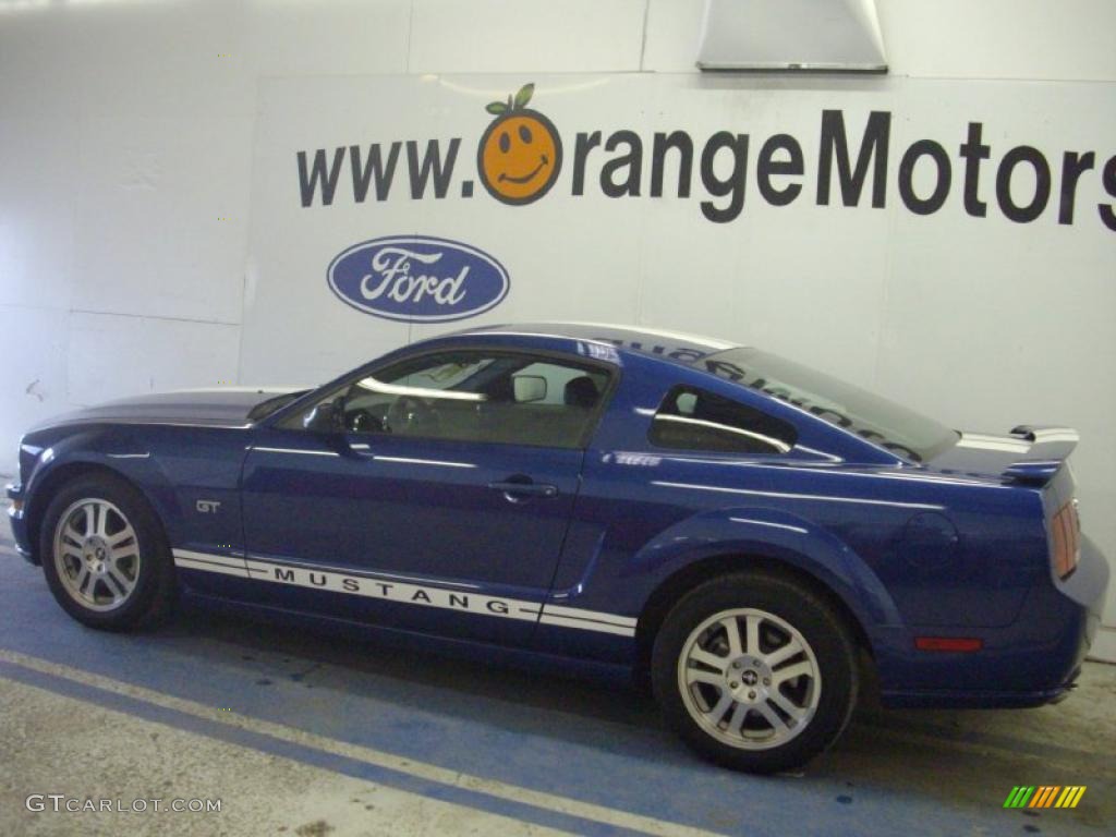 2006 Mustang GT Premium Coupe - Vista Blue Metallic / Dark Charcoal photo #5