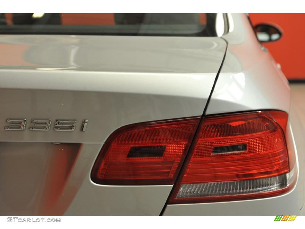 2009 3 Series 335i Coupe - Titanium Silver Metallic / Black photo #17