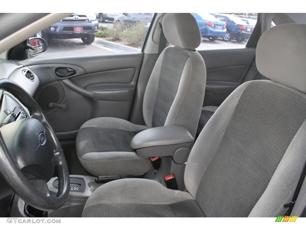 Medium Graphite Interior 2003 Ford Focus LX Sedan Photo #48114798