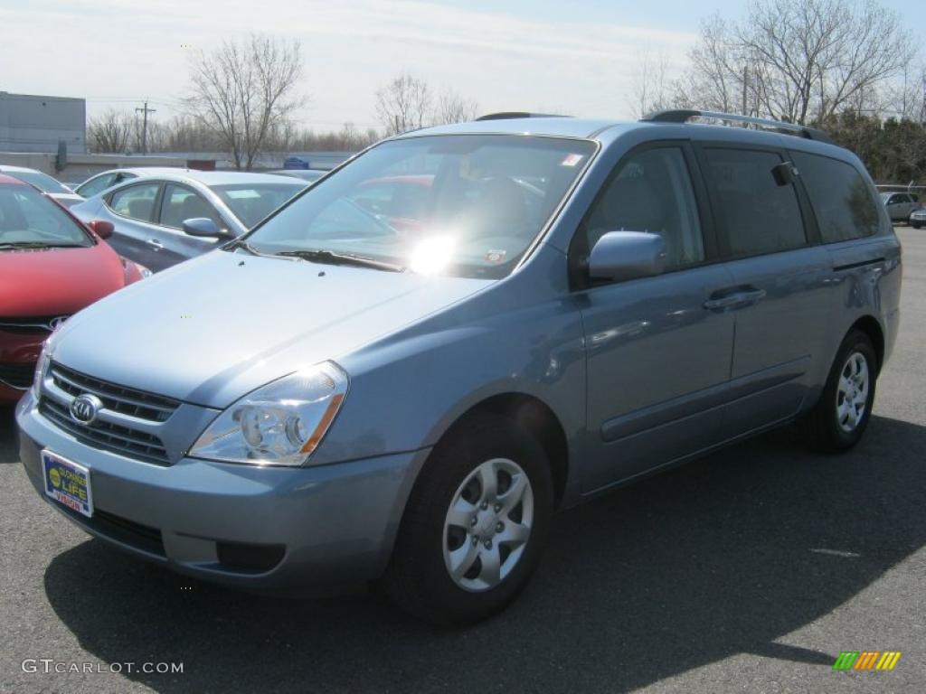 Glacier Blue Kia Sedona