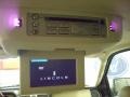 2006 Light French Silk Metallic Lincoln Navigator Luxury 4x4  photo #42