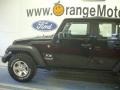 Black - Wrangler Unlimited X 4x4 Photo No. 4