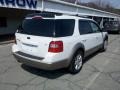 Oxford White - Freestyle SEL AWD Photo No. 2